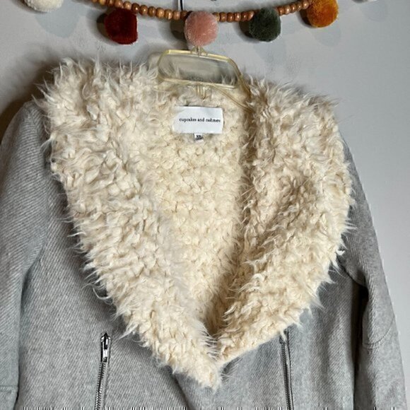 Cupcakes and Cashmere fur lined winter coat - Picture 2 of 5